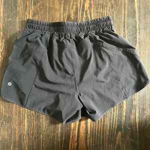 Lululemon Track That Mid-Rise Lined Short 5" Black Size 8